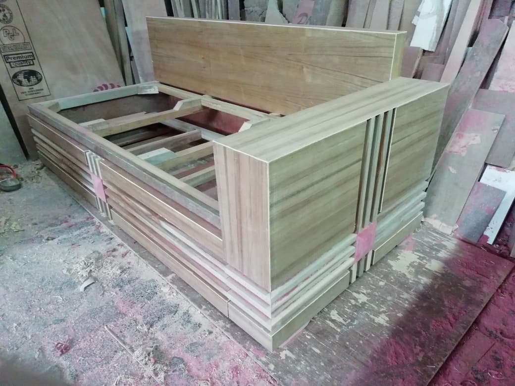 Furniture Polishing service